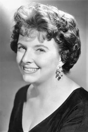  Peggy Cass photo
