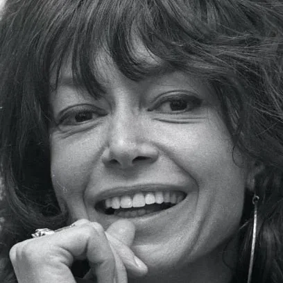  Pauline Julien
