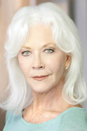 Linda Thorson photo