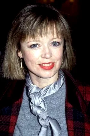  Angharad Rees