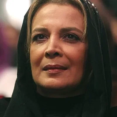  Bita Farahi