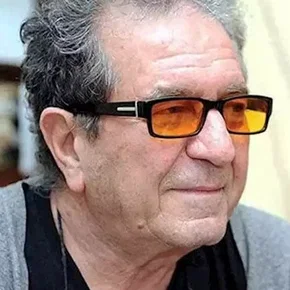 Photo star : Dariush Mehrjoui
