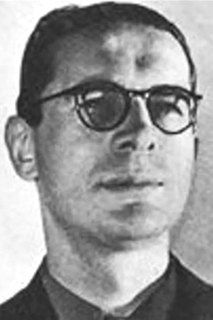  Andre Zwobada
