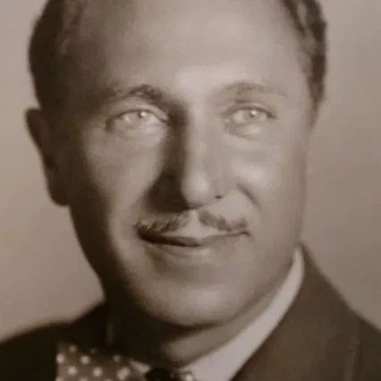  Armand Kaliz