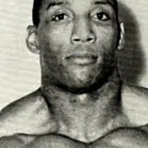 Photo star : Earl Maynard
