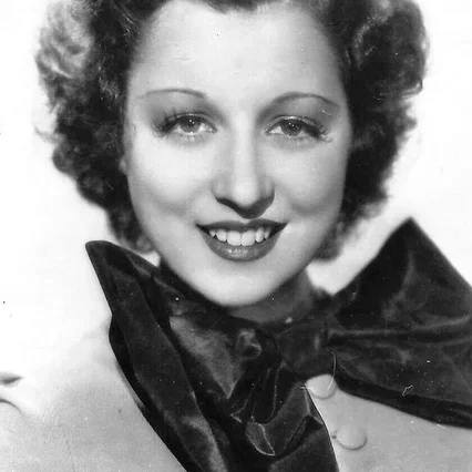  Frances Drake