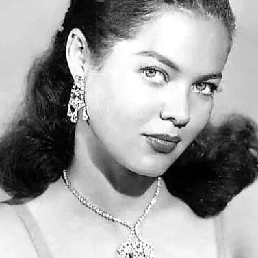 Dona Drake