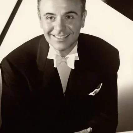  Jose Iturbi