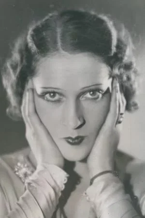  Edith Mera