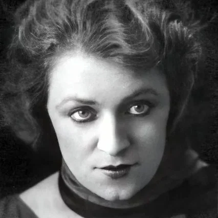  Germaine Lix