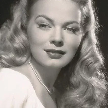  Kristine Miller