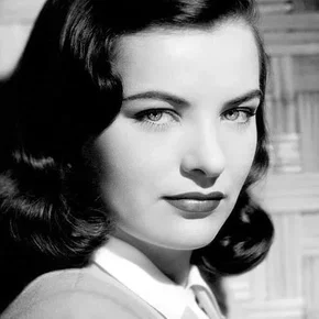 Photo star : Ella Raines
