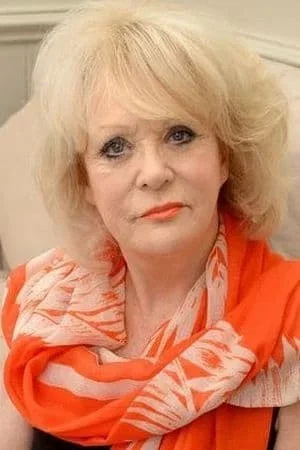  Sherrie Hewson photo