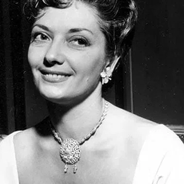  Elisa Lamotte