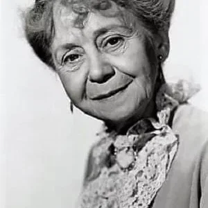  Ida Moore