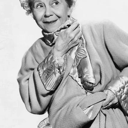  Ida Moore