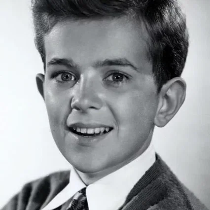  Douglas Croft