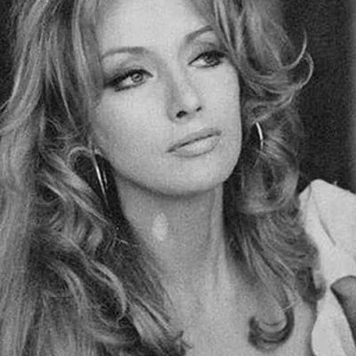  Marina Malfatti