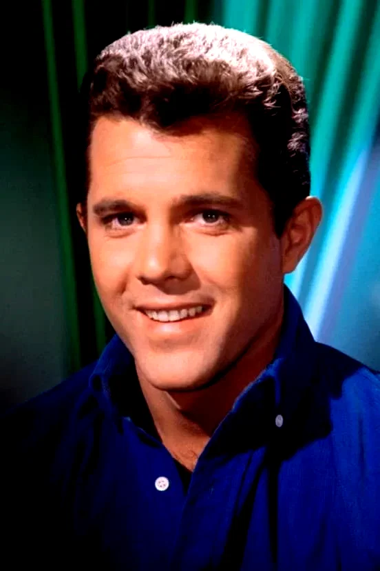  John Ashley