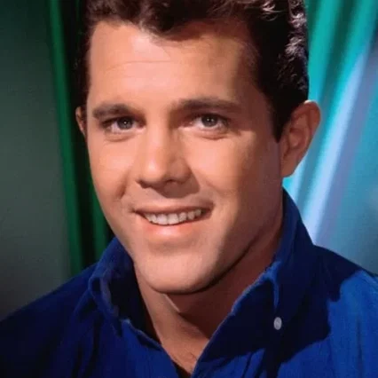  John Ashley