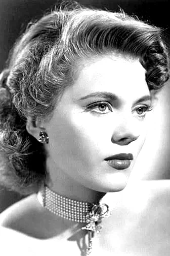 Peggie  Castle