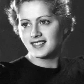 Photo star :  Marina von Ditmar