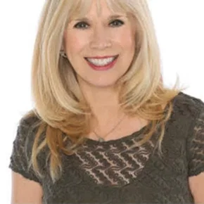 Photo star :  Peggy Lee Brennan