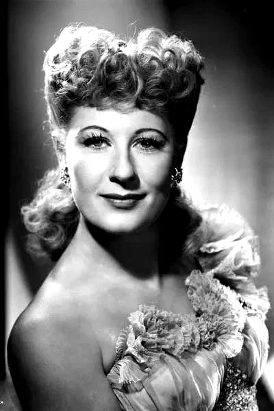  Joan Davis
