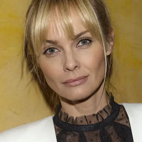 Photo star : Izabella Scorupco