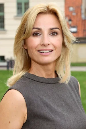  Joanna Brodzik