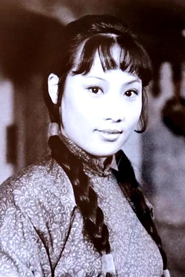  Angela Mao Ying