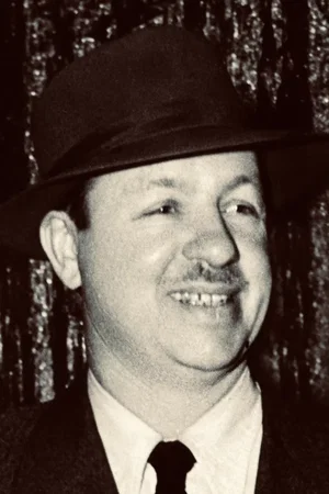  Charles Lamont photo