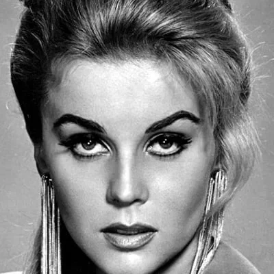  Sigrid Valdis