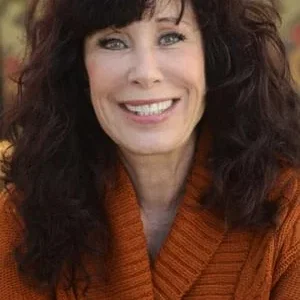  Toni Attell