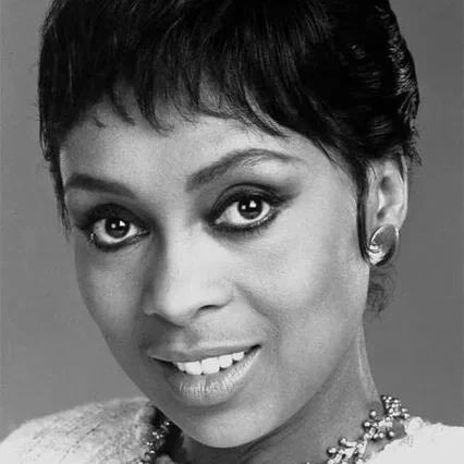 Lola  Falana