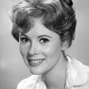 Photo star : Jill St John