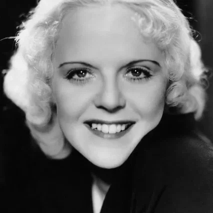  Lillian Miles