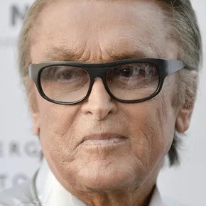 Photo star :  Robert Evans