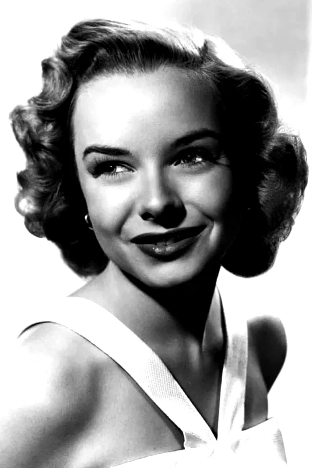  Diana Lynn