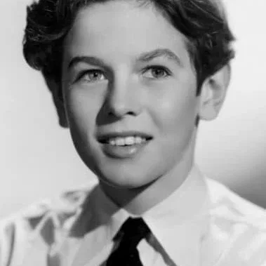  Ronald Sinclair