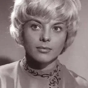 Photo star :  Clara D'ovar