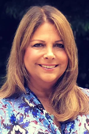  Susan Ursitti