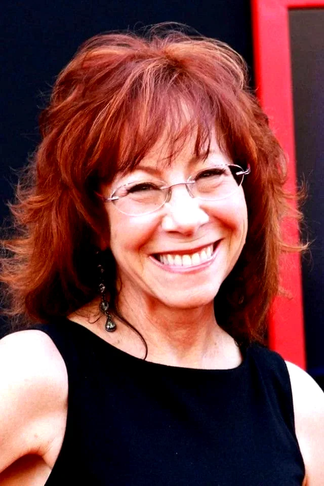 Mindy Bell