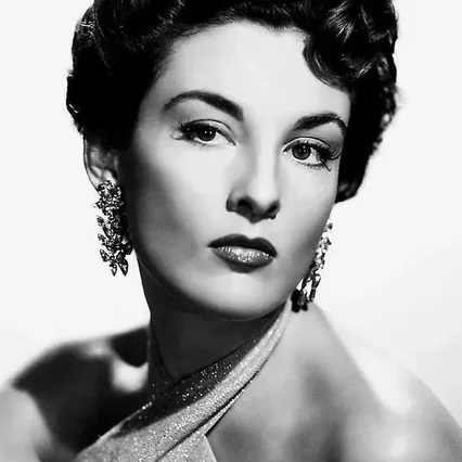  Allison Hayes