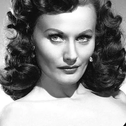  Florence Marly