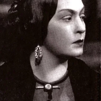  Olga Solbelli