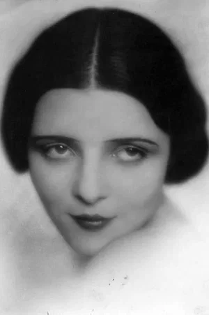  Mona Maris