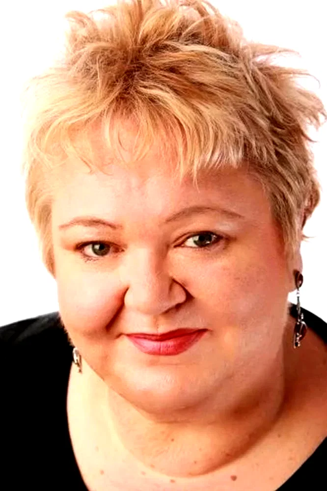  Sally-Anne Upton