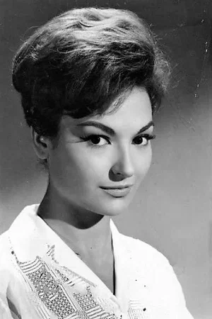  Licia Calderón