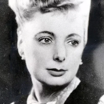 Olga Grey